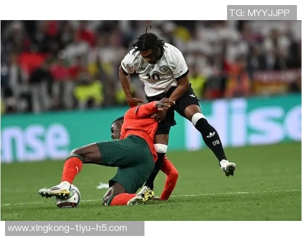 门德斯与亚马尔对决不断23岁身价7000万欧再夺MVP